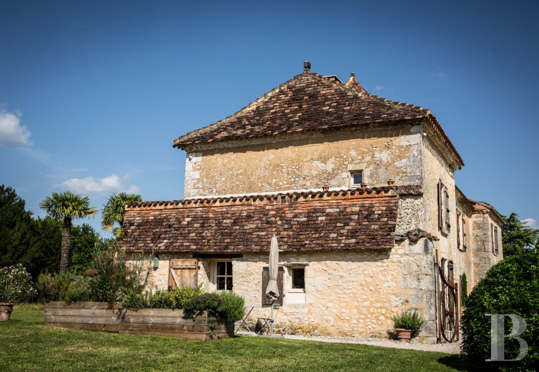 Dans le Périgord, non loin de Bergerac, une maison de maître du 16e siècle, devenue maison d'hôtes - photo  n°35